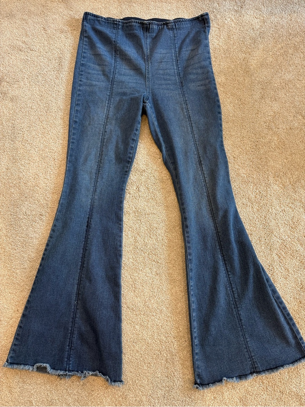 No Boundaries XL 15-17 Pull On Flare Jeans Stretch Bell Bottom Raw Hem Denim